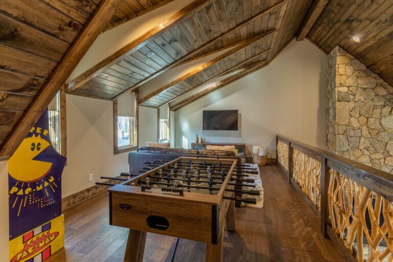 Clementine Cabin Loft
